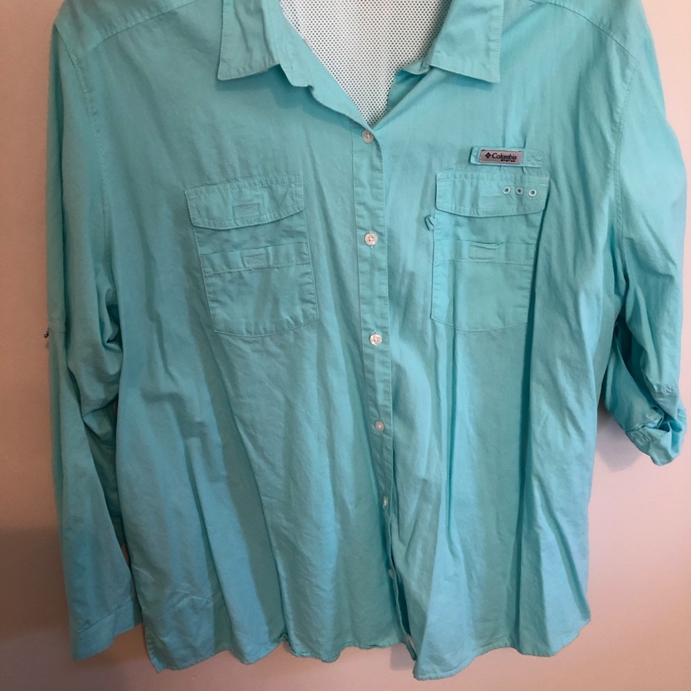Columbia Light Turquoise Men's Outdoor Button-Up Shirt